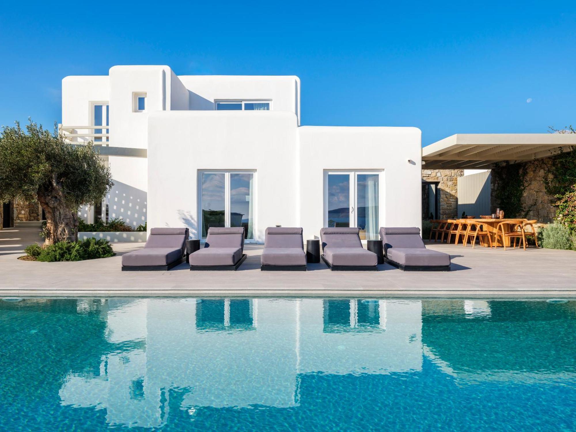 Blue Eye Grand Mykonos Villa